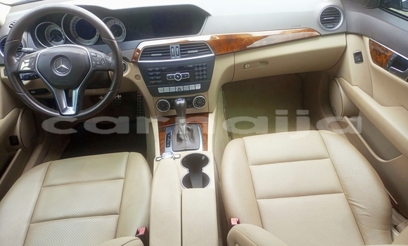 Acheter Import Voiture Mercedes-Benz 250 Noir à Port Harcourt, Rivers State Acheter Import Voiture Mercedes-Benz 250 Noir à Port Harcourt, Rivers State