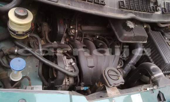 Acheter Import Voiture Peugeot 806 Vert à Daura, Katsina Acheter Import Voiture Peugeot 806 Vert à Daura, Katsina