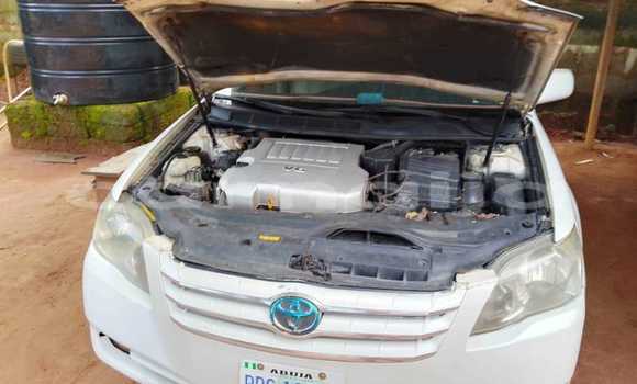 Acheter Occasion Voiture Toyota Avalon Blanc à Ado, Ekiti Acheter Occasion Voiture Toyota Avalon Blanc à Ado, Ekiti