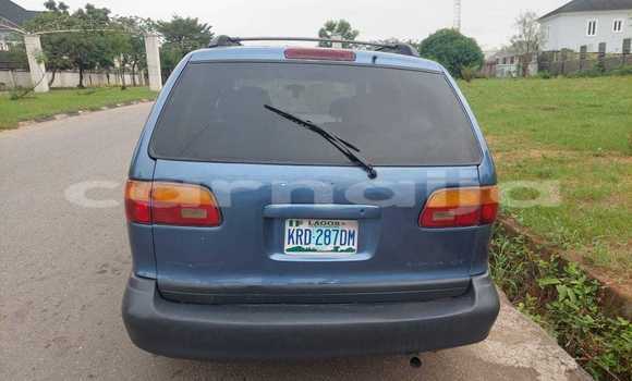 Acheter Occasion Voiture Toyota Sienna Bleu à Abakaliki, État d'Ebonyi Acheter Occasion Voiture Toyota Sienna Bleu à Abakaliki, État d'Ebonyi