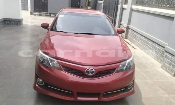 Acheter Occasion Voiture Toyota Camry Rouge à Abuja, État de Lagos Acheter Occasion Voiture Toyota Camry Rouge à Abuja, État de Lagos