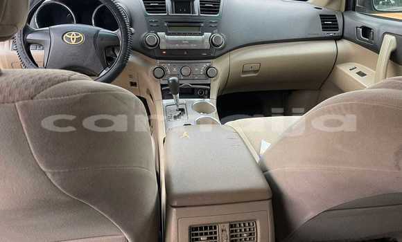 Buy Used Toyota Highlander Other Car in Abak in Akwa Ibom State Buy Used Toyota Highlander Other Car in Abak in Akwa Ibom State
