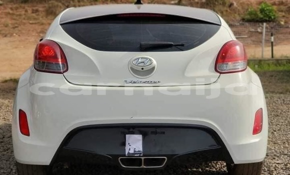 Buy Used Hyundai Veloster White Car in Abuja in Lagos State Buy Used Hyundai Veloster White Car in Abuja in Lagos State