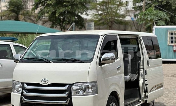 Buy Used Toyota Hiace White Car in Abakaliki in Ebonyi State