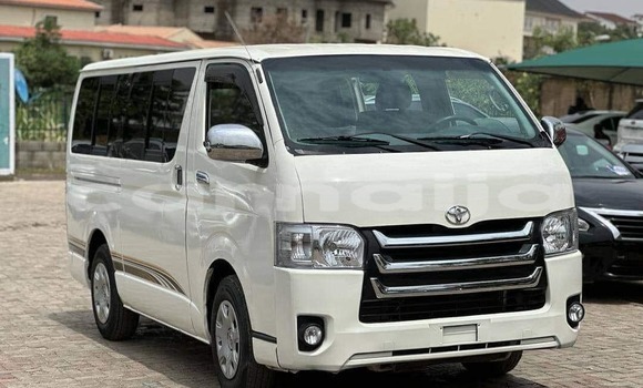 Buy Used Toyota Hiace White Car in Abakaliki in Ebonyi State Buy Used Toyota Hiace White Car in Abakaliki in Ebonyi State