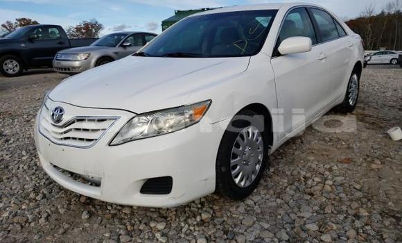 Acheter Neuf Voiture Toyota Camry Blanc à Lagos, État de Lagos Acheter Neuf Voiture Toyota Camry Blanc à Lagos, État de Lagos