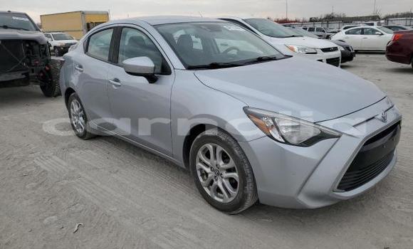 Acheter Neuf Voiture Toyota Yaris Gris à Lagos, État de Lagos Acheter Neuf Voiture Toyota Yaris Gris à Lagos, État de Lagos