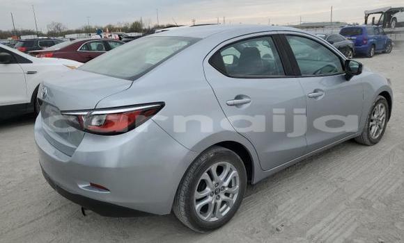 Acheter Neuf Voiture Toyota Yaris Gris à Lagos, État de Lagos Acheter Neuf Voiture Toyota Yaris Gris à Lagos, État de Lagos