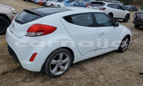 Buy New Hyundai Veloster White Car in Lagos in Lagos State Buy New Hyundai Veloster White Car in Lagos in Lagos State