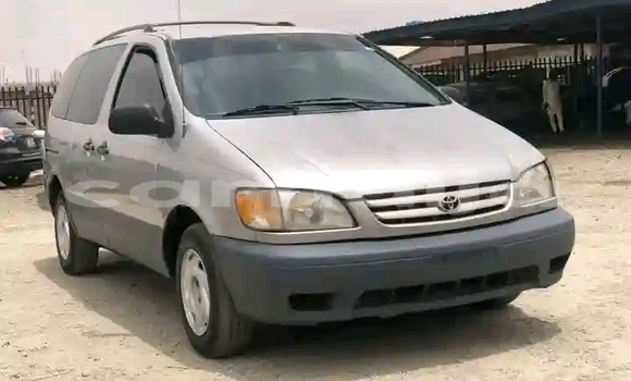 Acheter Neuf Voiture Toyota Sienna Gris à Bénin, Edo