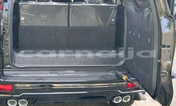 Buy Used Toyota Land Cruiser Black Car in Abuja in Lagos State Buy Used Toyota Land Cruiser Black Car in Abuja in Lagos State