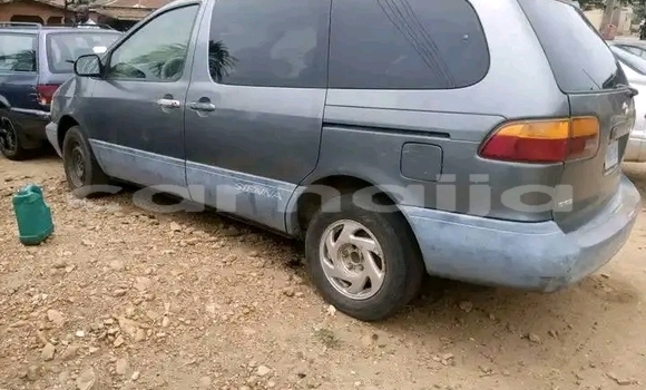 Buy Used Toyota Sienna Other Car in Abakaliki in Ebonyi State Buy Used Toyota Sienna Other Car in Abakaliki in Ebonyi State