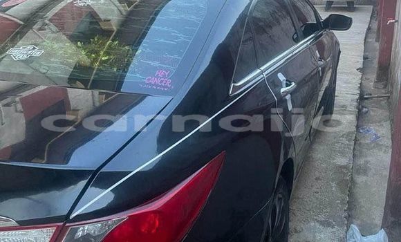Buy Used Hyundai Santa Fe White Car in Lagos in Lagos State Buy Used Hyundai Santa Fe White Car in Lagos in Lagos State