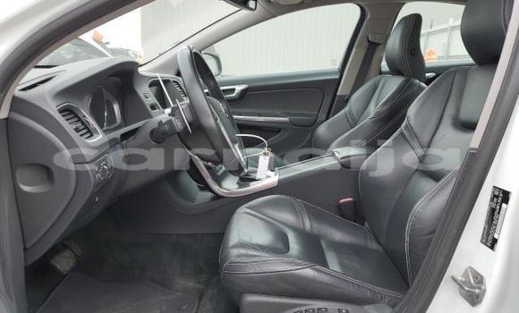 Buy New Volvo S60 White Car in Lagos in Lagos State Buy New Volvo S60 White Car in Lagos in Lagos State