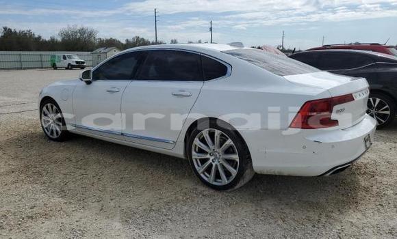 Acheter Neuf Voiture Volvo S90 Blanc à Lagos, État de Lagos Acheter Neuf Voiture Volvo S90 Blanc à Lagos, État de Lagos