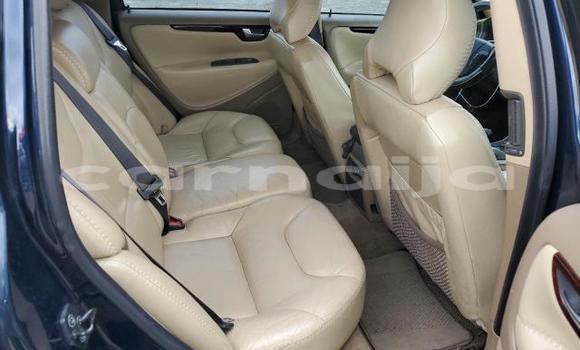 Acheter Neuf Voiture Volvo V70 Noir à Lagos, État de Lagos Acheter Neuf Voiture Volvo V70 Noir à Lagos, État de Lagos
