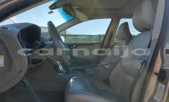 Acheter Neuf Voiture Volvo V70 Marron à Lagos, État de Lagos Acheter Neuf Voiture Volvo V70 Marron à Lagos, État de Lagos