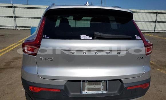 Buy New Volvo XC40 Silver Car in Lagos in Lagos State Buy New Volvo XC40 Silver Car in Lagos in Lagos State