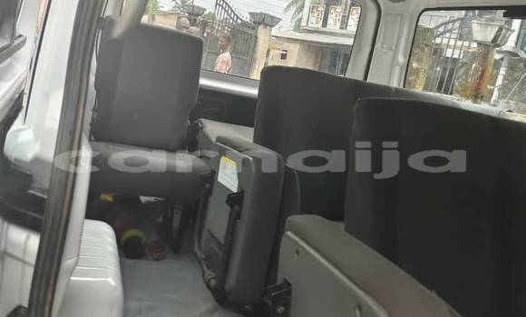 Acheter Occasion Voiture Hummer H1 Blanc à Abaji, Territoire de la capitale fédérale Acheter Occasion Voiture Hummer H1 Blanc à Abaji, Territoire de la capitale fédérale