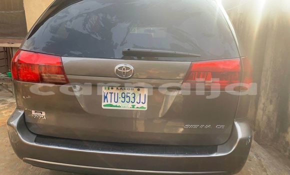 Acheter Occasion Voiture Toyota Sienna Autre à Abaji, Territoire de la capitale fédérale Acheter Occasion Voiture Toyota Sienna Autre à Abaji, Territoire de la capitale fédérale