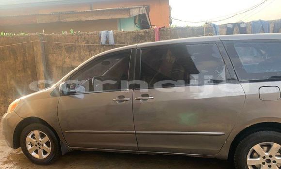 Acheter Occasion Voiture Toyota Sienna Autre à Abaji, Territoire de la capitale fédérale Acheter Occasion Voiture Toyota Sienna Autre à Abaji, Territoire de la capitale fédérale