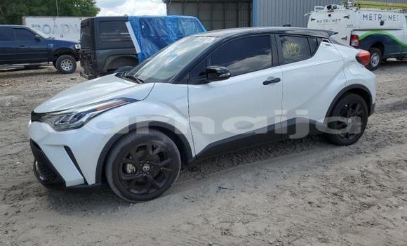 Acheter Neuf Voiture Toyota C-HR Blanc à Badagry, État de Lagos Acheter Neuf Voiture Toyota C-HR Blanc à Badagry, État de Lagos