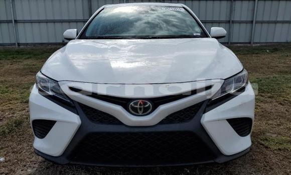 Acheter Neuf Voiture Toyota Camry Blanc à Badagry, État de Lagos