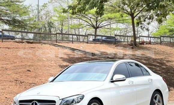 Acheter Occasion Voiture Mercedes-Benz 190 Autre à Lagos, État de Lagos Acheter Occasion Voiture Mercedes-Benz 190 Autre à Lagos, État de Lagos