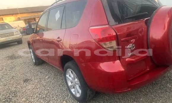 Acheter Occasion Voiture Toyota RAV4 Rouge à Abuja, État de Lagos Acheter Occasion Voiture Toyota RAV4 Rouge à Abuja, État de Lagos