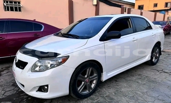 Acheter Occasion Voiture Toyota Corolla Blanc à Abuja, État de Lagos Acheter Occasion Voiture Toyota Corolla Blanc à Abuja, État de Lagos