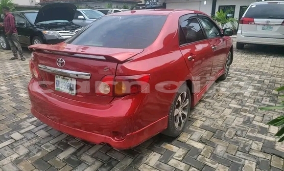 Acheter Occasion Voiture Toyota Corolla Rouge à Abuja, État de Lagos Acheter Occasion Voiture Toyota Corolla Rouge à Abuja, État de Lagos