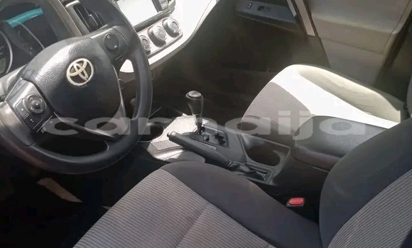 Acheter Occasion Voiture Toyota RAV4 Noir à Abuja, État de Lagos Acheter Occasion Voiture Toyota RAV4 Noir à Abuja, État de Lagos