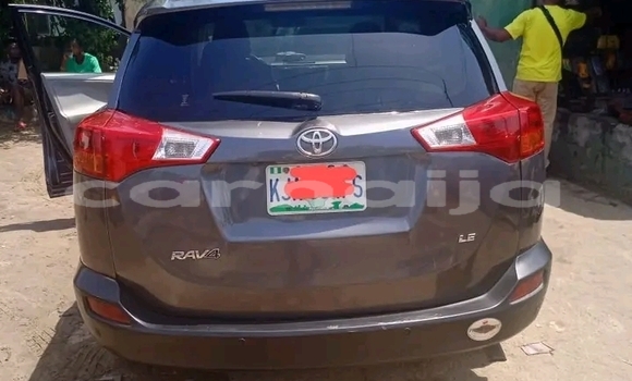 Acheter Occasion Voiture Toyota RAV4 Noir à Abuja, État de Lagos Acheter Occasion Voiture Toyota RAV4 Noir à Abuja, État de Lagos