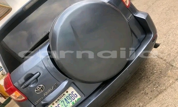 Acheter Occasion Voiture Toyota RAV4 Noir à Abuja, État de Lagos Acheter Occasion Voiture Toyota RAV4 Noir à Abuja, État de Lagos