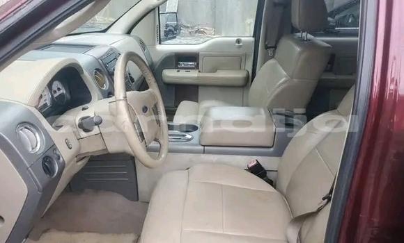 Acheter Occasion Voiture Toyota Hiace Rouge à Abak, État d'Akwa Ibom Acheter Occasion Voiture Toyota Hiace Rouge à Abak, État d'Akwa Ibom