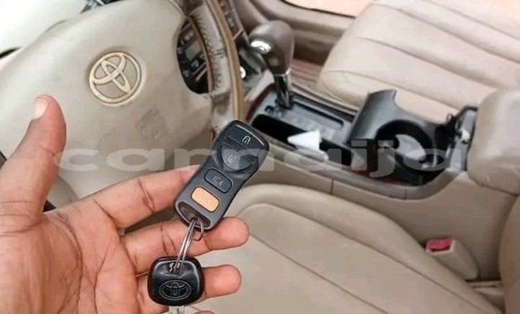 Acheter Occasion Voiture Toyota Avalon Noir à Abuja, État de Lagos Acheter Occasion Voiture Toyota Avalon Noir à Abuja, État de Lagos