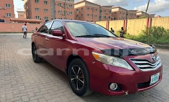 Acheter Occasion Voiture Toyota Camry Rouge à Abuja, État de Lagos Acheter Occasion Voiture Toyota Camry Rouge à Abuja, État de Lagos