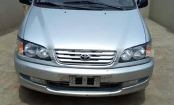 Acheter Occasion Voiture Toyota Picnic Gris à Lagos, État de Lagos Acheter Occasion Voiture Toyota Picnic Gris à Lagos, État de Lagos