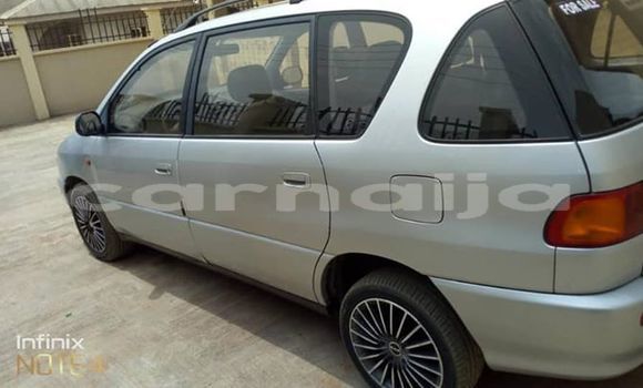 Acheter Occasion Voiture Toyota Picnic Gris à Lagos, État de Lagos Acheter Occasion Voiture Toyota Picnic Gris à Lagos, État de Lagos
