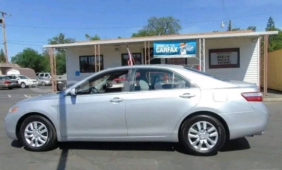 Buy Used Toyota Camry White Car in Abuja in Lagos State Buy Used Toyota Camry White Car in Abuja in Lagos State