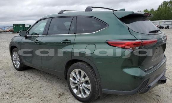 Buy New Toyota Highlander Green Car in Badagry in Lagos State Buy New Toyota Highlander Green Car in Badagry in Lagos State