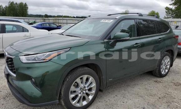 Buy New Toyota Highlander Green Car in Badagry in Lagos State Buy New Toyota Highlander Green Car in Badagry in Lagos State