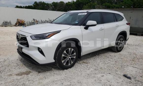 Acheter Neuf Voiture Toyota Highlander Blanc à Badagry, État de Lagos Acheter Neuf Voiture Toyota Highlander Blanc à Badagry, État de Lagos