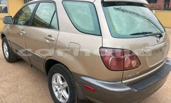 Buy Used Lexus RX 300 Silver Car in Abuja in Lagos State Buy Used Lexus RX 300 Silver Car in Abuja in Lagos State