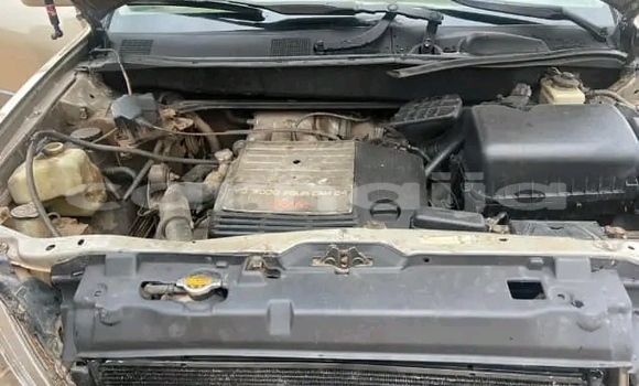 Buy Used Lexus RX 300 Silver Car in Abuja in Lagos State Buy Used Lexus RX 300 Silver Car in Abuja in Lagos State