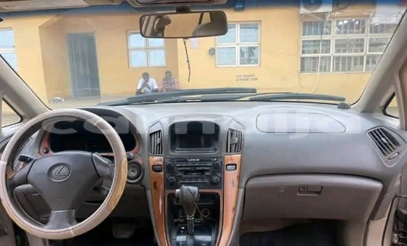 Buy Used Lexus RX 300 Silver Car in Abuja in Lagos State Buy Used Lexus RX 300 Silver Car in Abuja in Lagos State