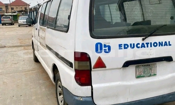 Acheter Occasion Voiture Toyota Hiace Blanc à Abak, État d'Akwa Ibom Acheter Occasion Voiture Toyota Hiace Blanc à Abak, État d'Akwa Ibom