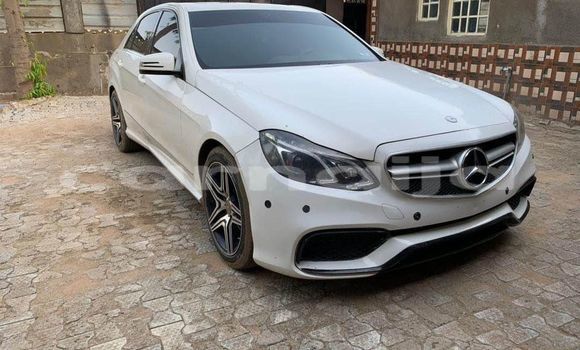 Buy Used Mercedes-Benz EβClass White Car in Abuja in Lagos State Buy Used Mercedes-Benz EβClass White Car in Abuja in Lagos State