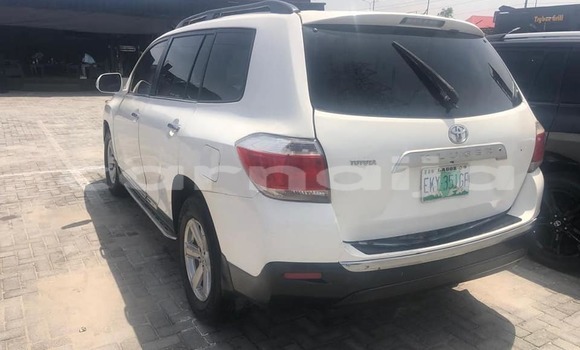 Acheter Occasion Voiture Toyota Highlander Blanc à Abuja, État de Lagos Acheter Occasion Voiture Toyota Highlander Blanc à Abuja, État de Lagos