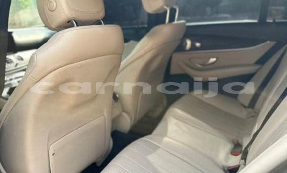 Acheter Occasion Voiture Mercedes-Benz E–Class Noir à Abuja, État de Lagos Acheter Occasion Voiture Mercedes-Benz E–Class Noir à Abuja, État de Lagos